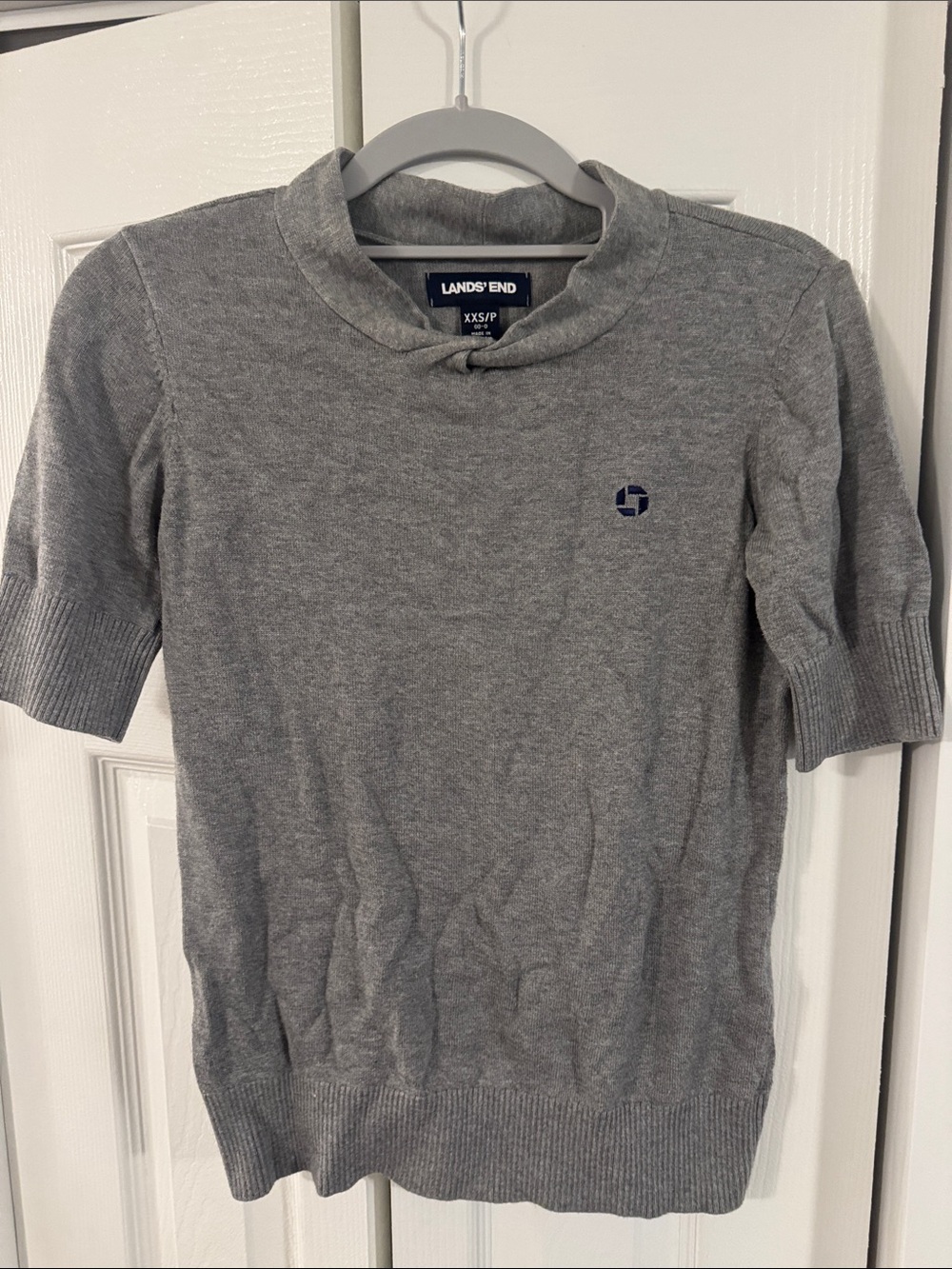Chase Appafel Lands' End Gray Short Sleeve Crewneck Sweater